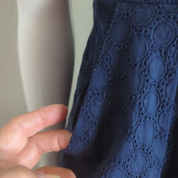 GAP Dress Navy Eyelet Strapless Size 2 - Picture 3 of 7